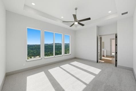 912 Bristol Creek Bend Lakeway TX 78738