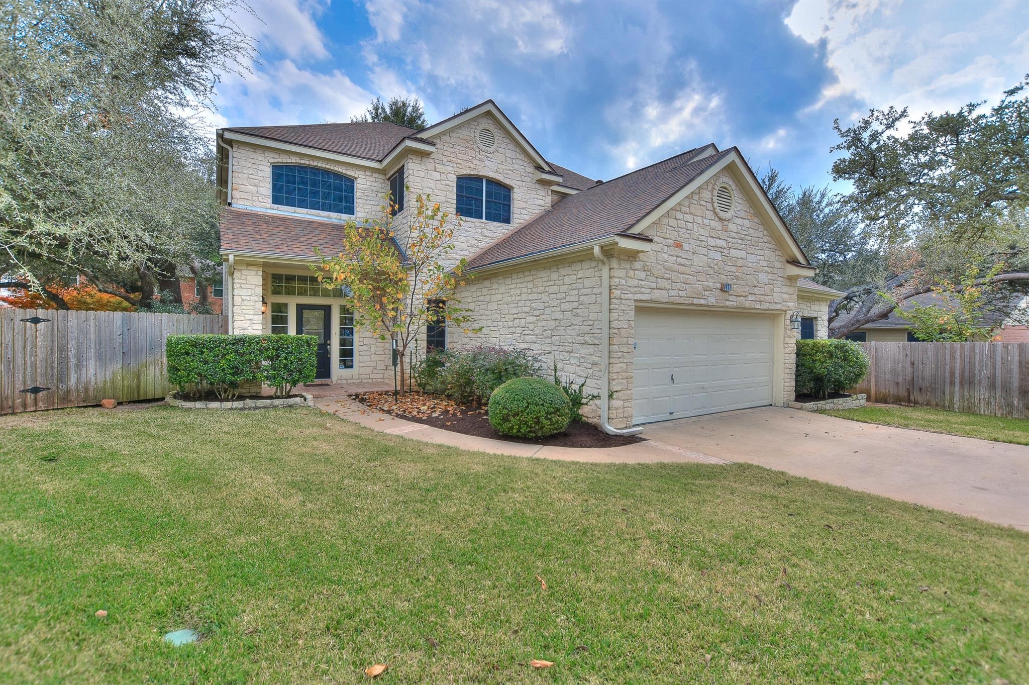 9807 Nepal Cove Austin TX 78717