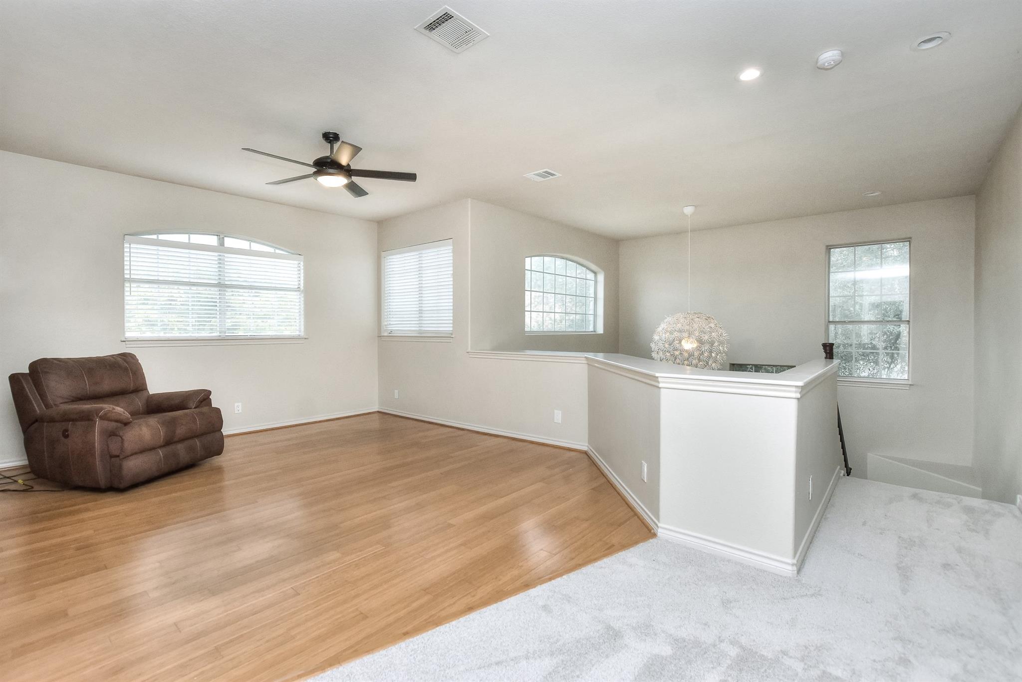 9807 Nepal Cove Austin TX 78717