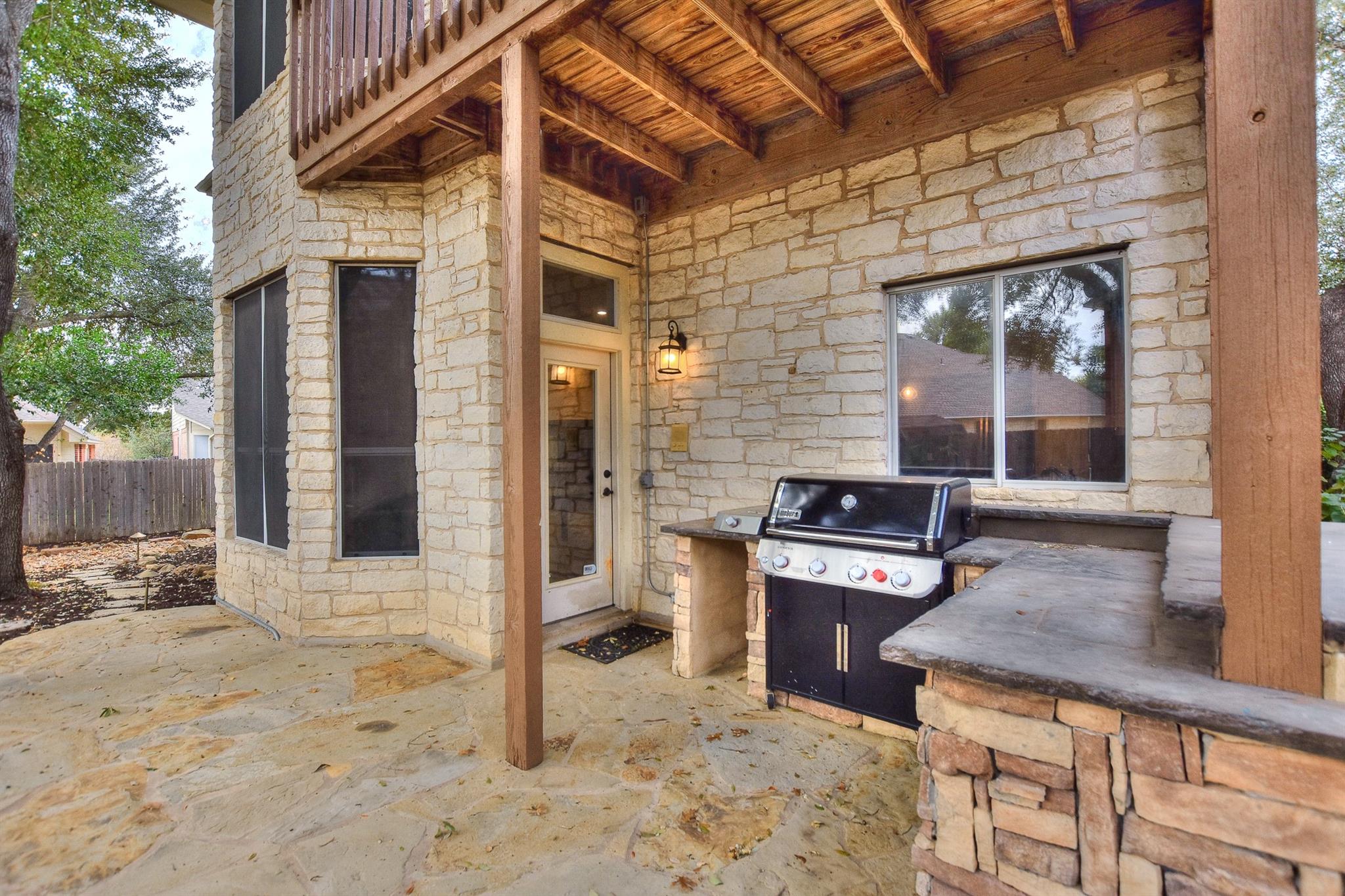 9807 Nepal Cove Austin TX 78717