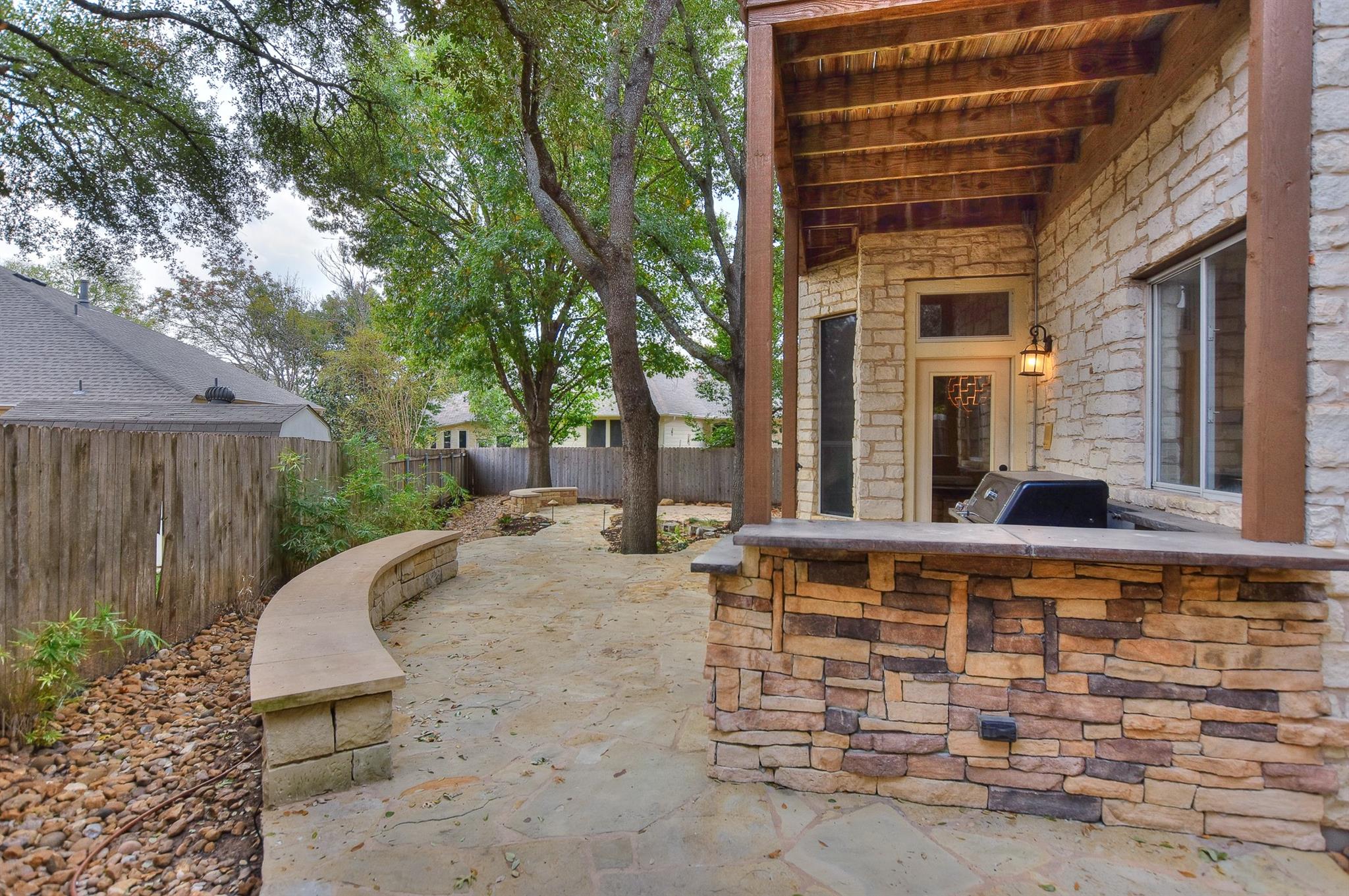 9807 Nepal Cove Austin TX 78717