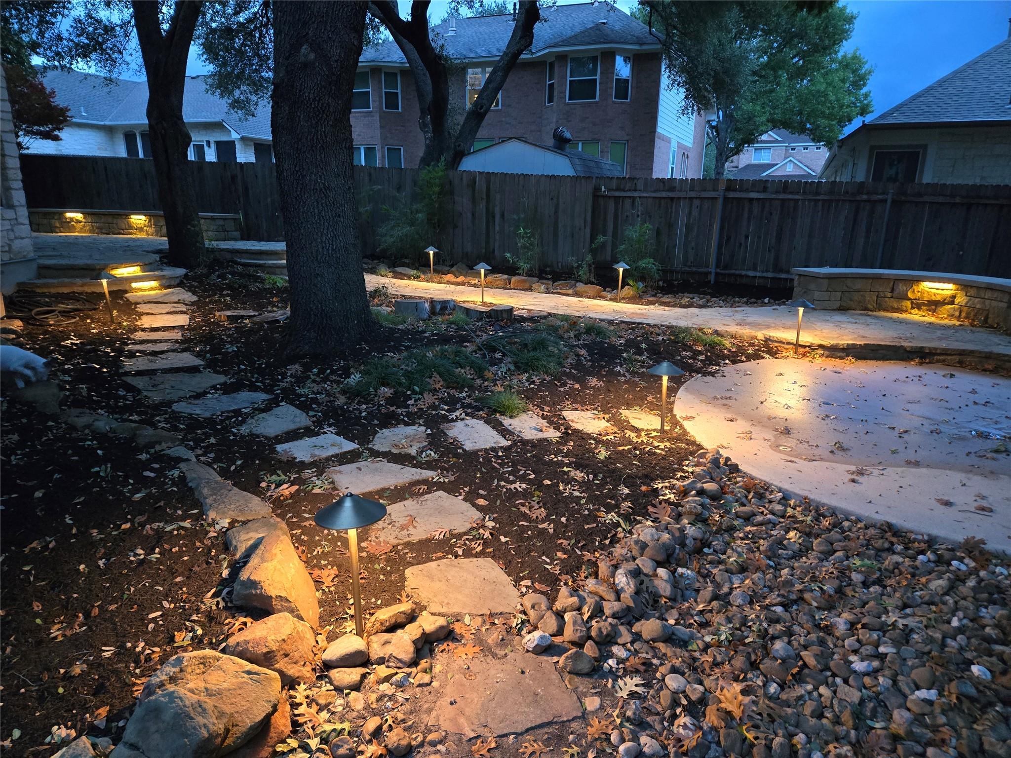 9807 Nepal Cove Austin TX 78717