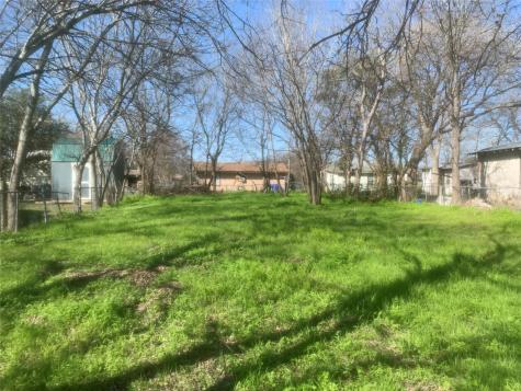 1622 Starcke Street Seguin TX 78155