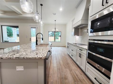 813 Golden Eagle Cove Salado TX 76571