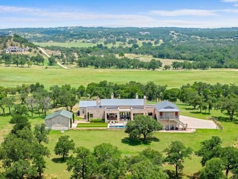 371 Achtzehn Road Fredericksburg TX 78624