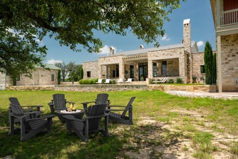 371 Achtzehn Road Fredericksburg TX 78624