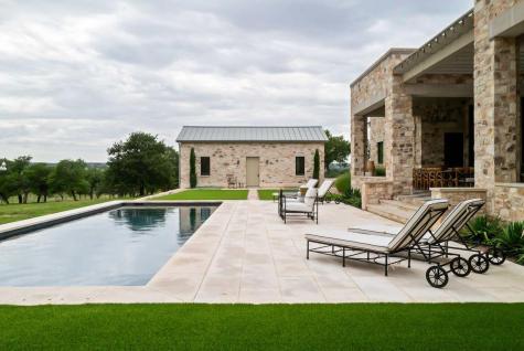 371 Achtzehn Road Fredericksburg TX 78624