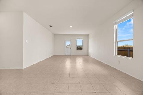 308 Bedford Falls Lane Jarrell TX 76537