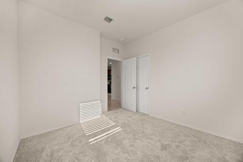 308 Bedford Falls Lane Jarrell TX 76537