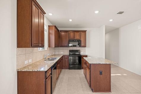308 Bedford Falls Lane Jarrell TX 76537