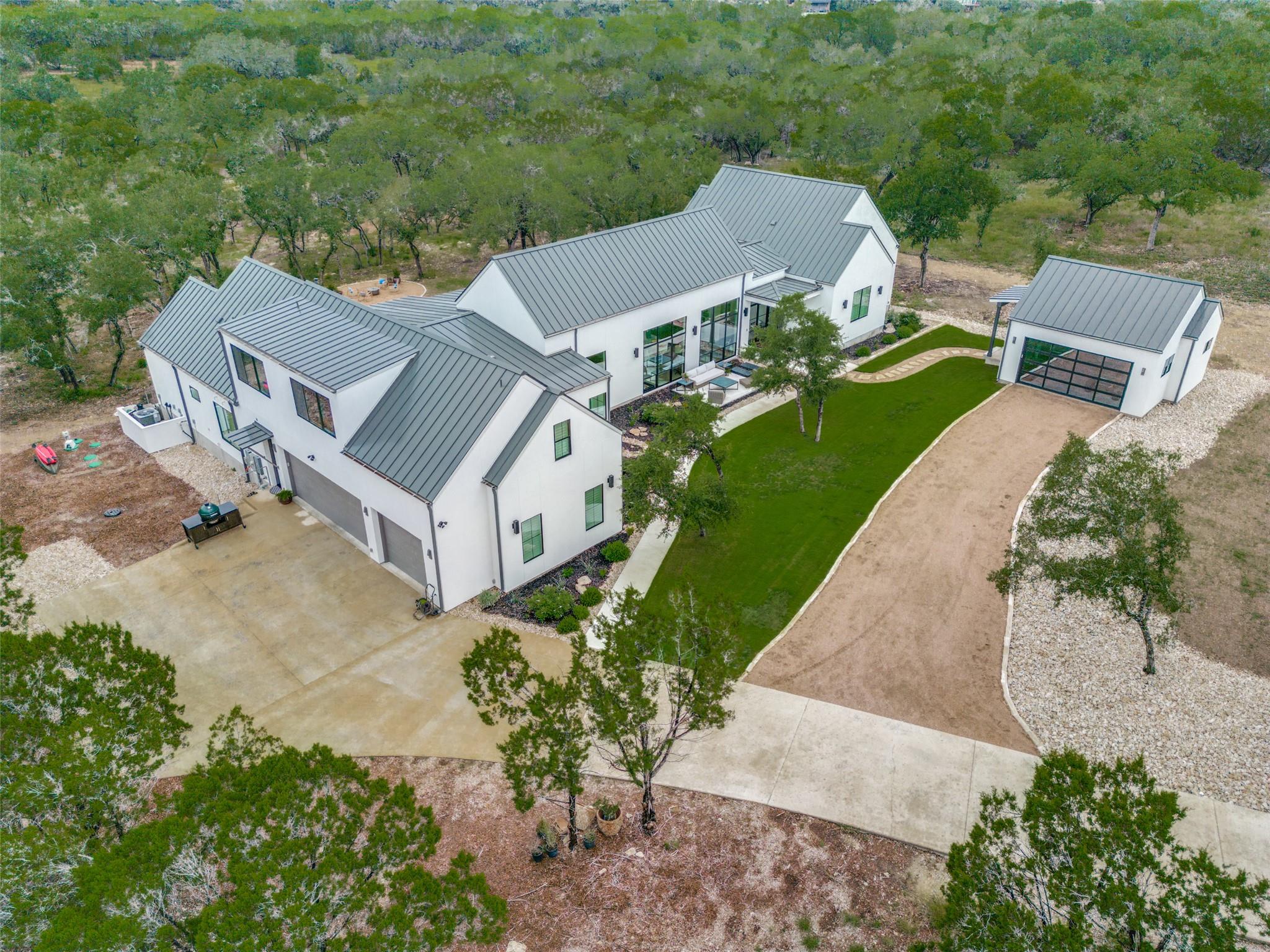 1958 Paradise Parkway Canyon Lake TX 78133