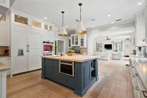 2601 Buckminster Court Austin TX 78746