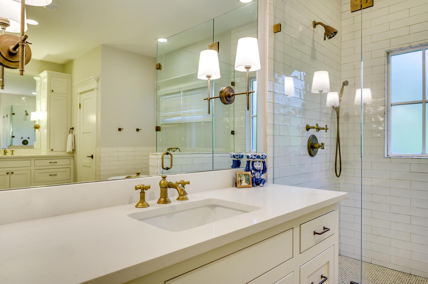 2601 Buckminster Court Austin TX 78746