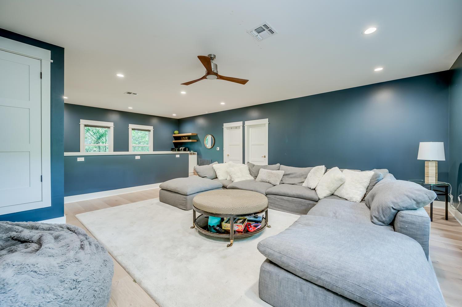 2601 Buckminster Court Austin TX 78746