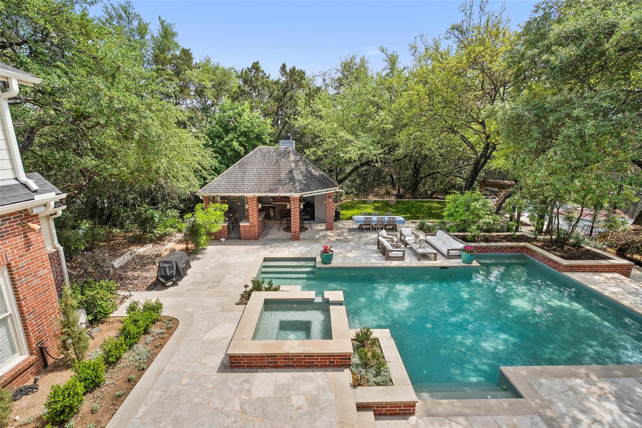 2601 Buckminster Court Austin TX 78746