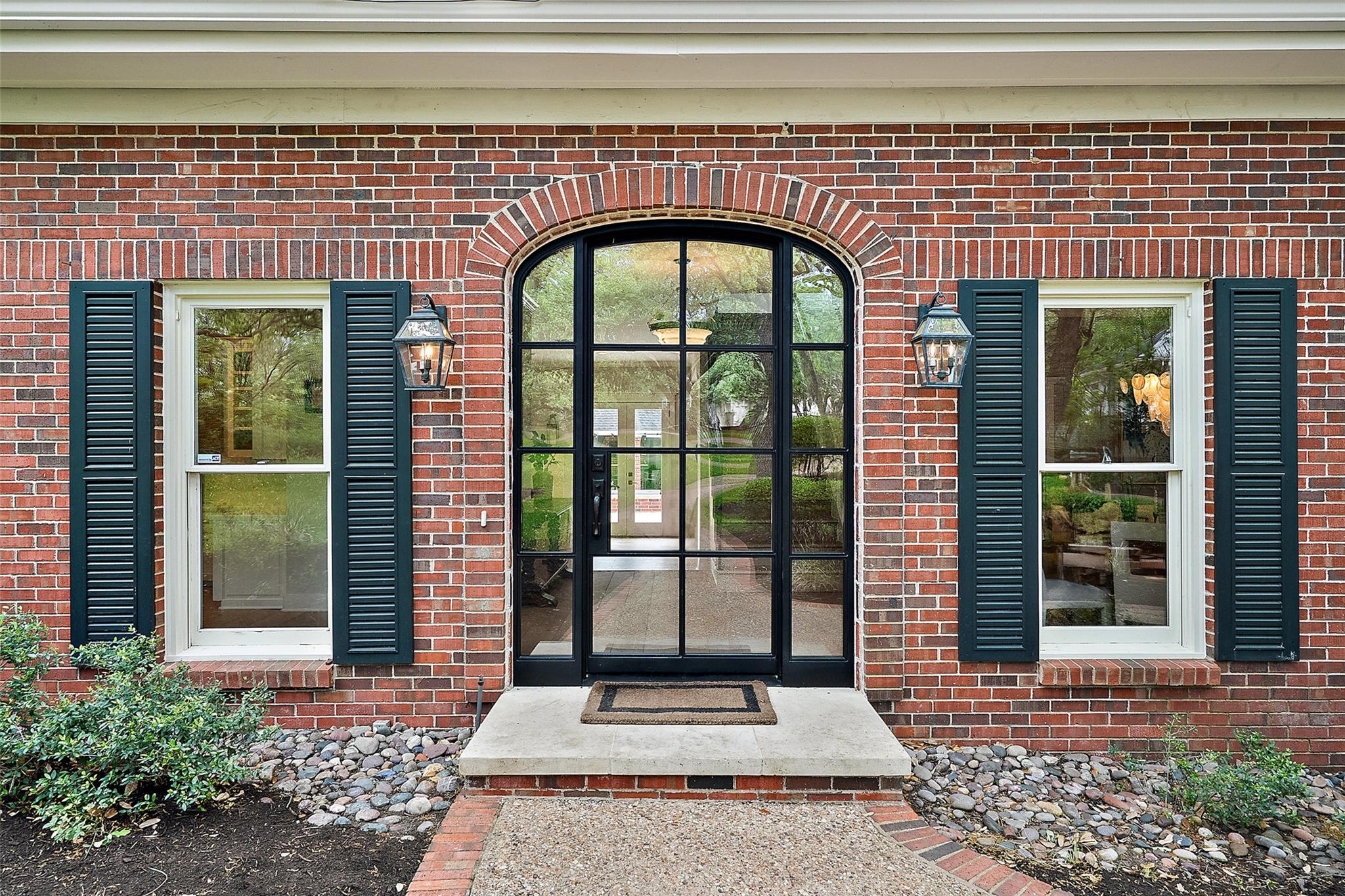 2601 Buckminster Court Austin TX 78746