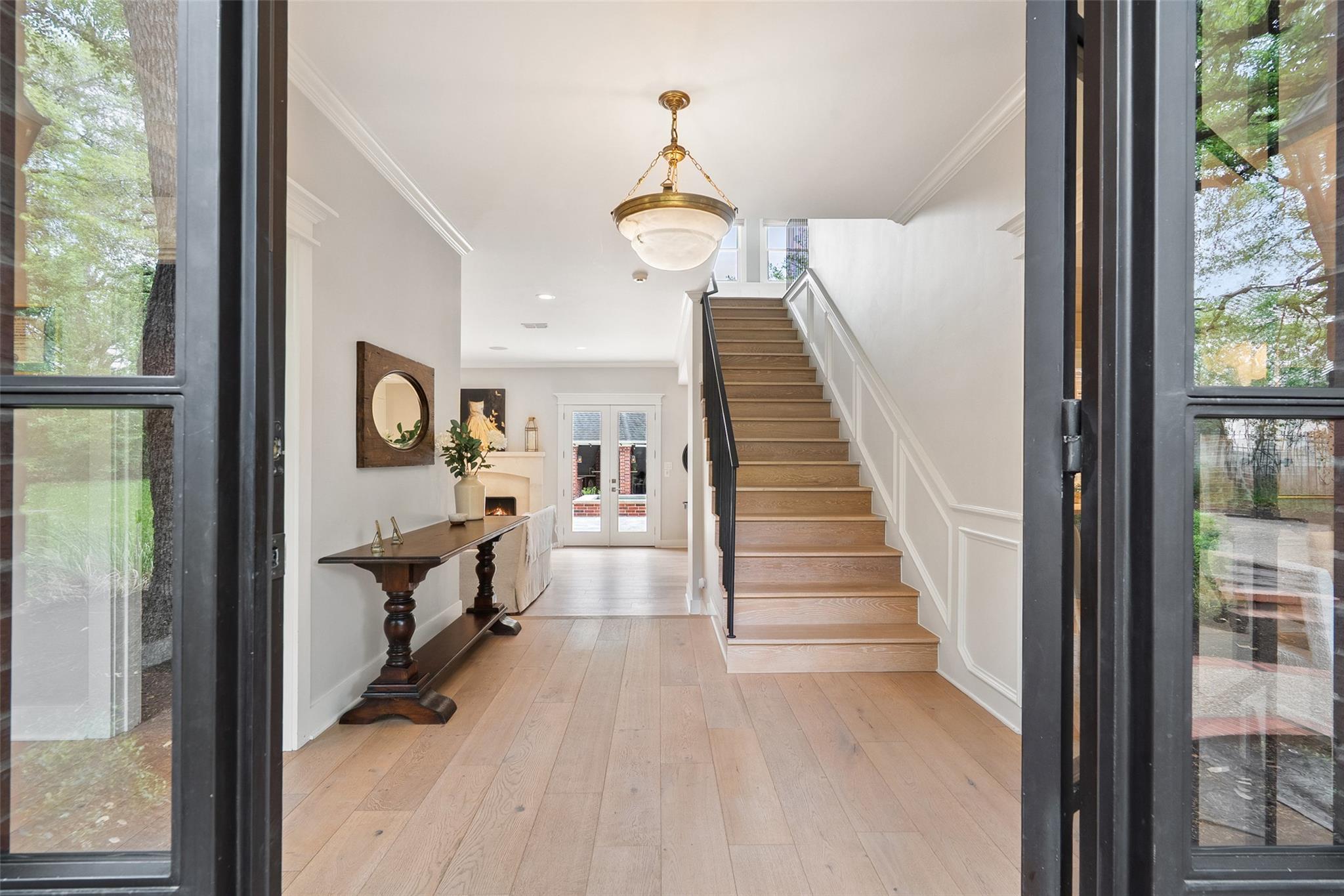 2601 Buckminster Court Austin TX 78746