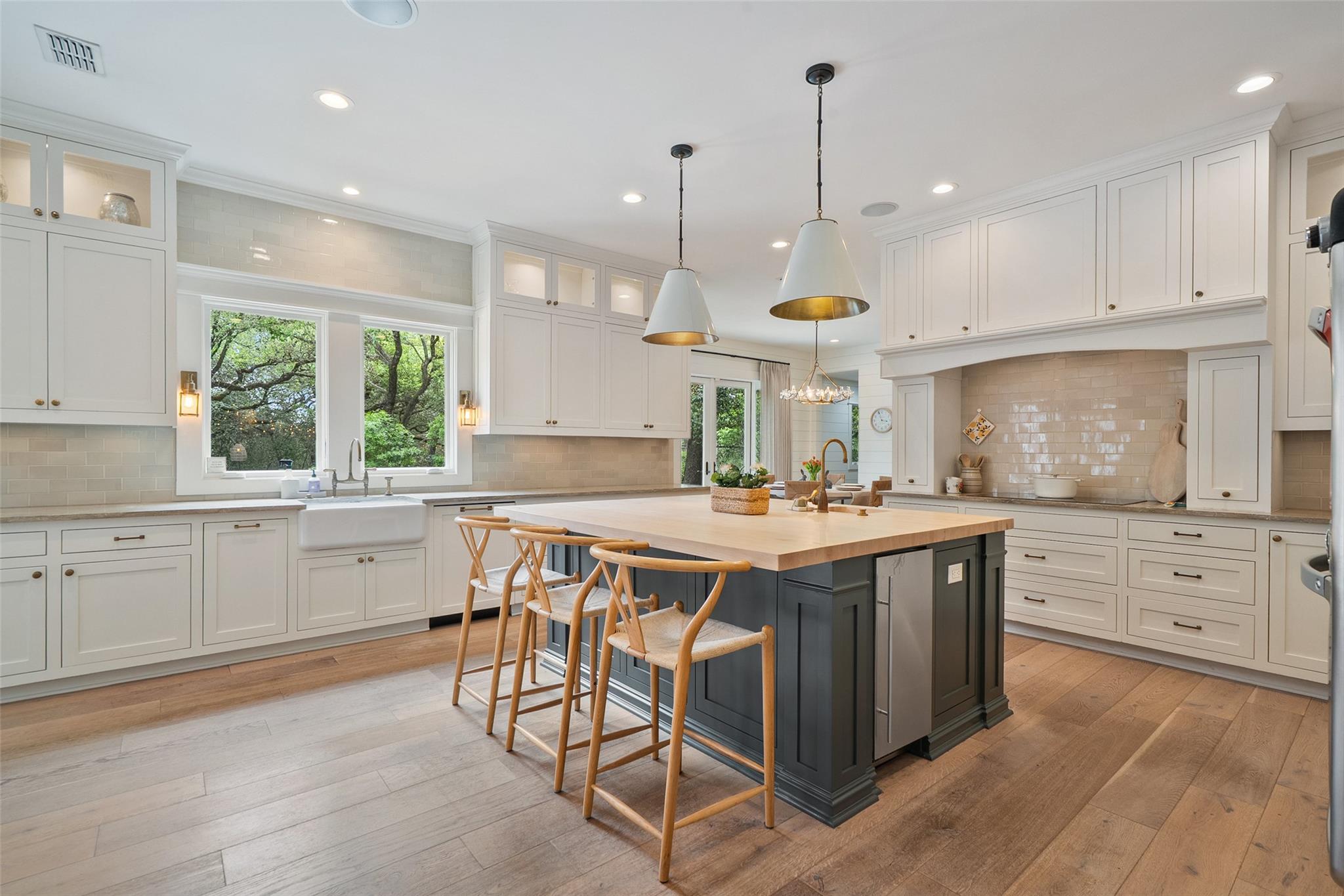 2601 Buckminster Court Austin TX 78746