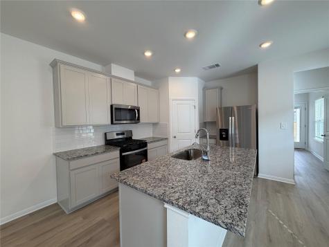 113 Rock Daisy Trail Hutto TX 78634