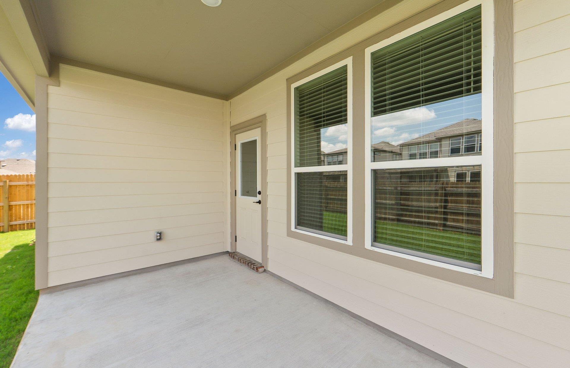 144 Bridge Deck Loop Kyle TX 78640