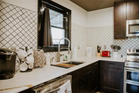 604 W Pecan Street Johnson City TX 78636