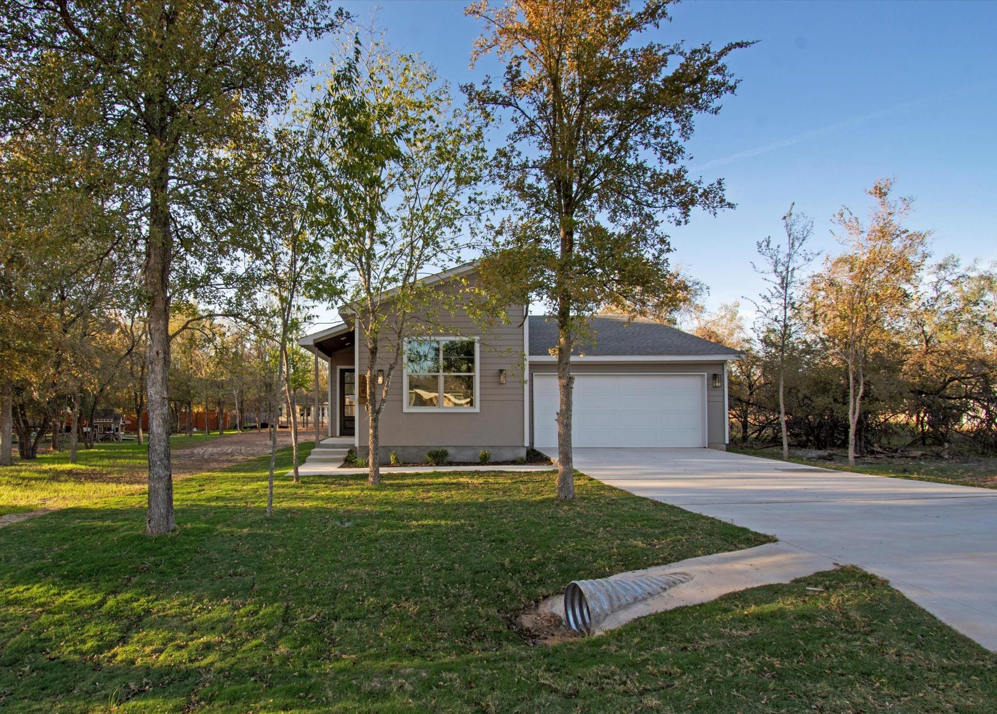 104 Kipapa Court Bastrop TX 78602