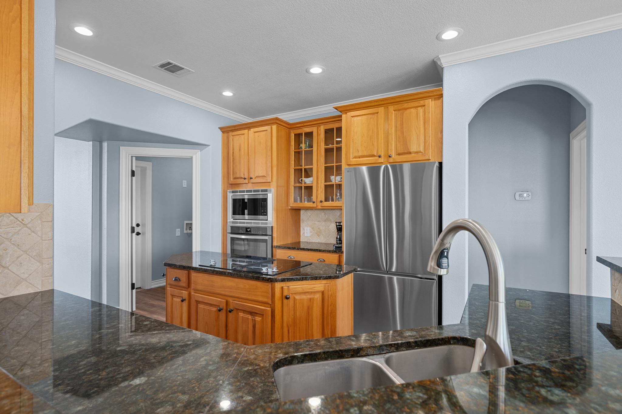 140 N Encino Crossing Liberty Hill TX 78642