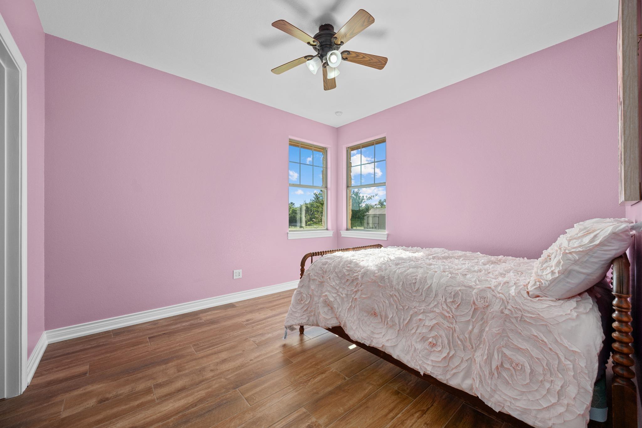 140 N Encino Crossing Liberty Hill TX 78642