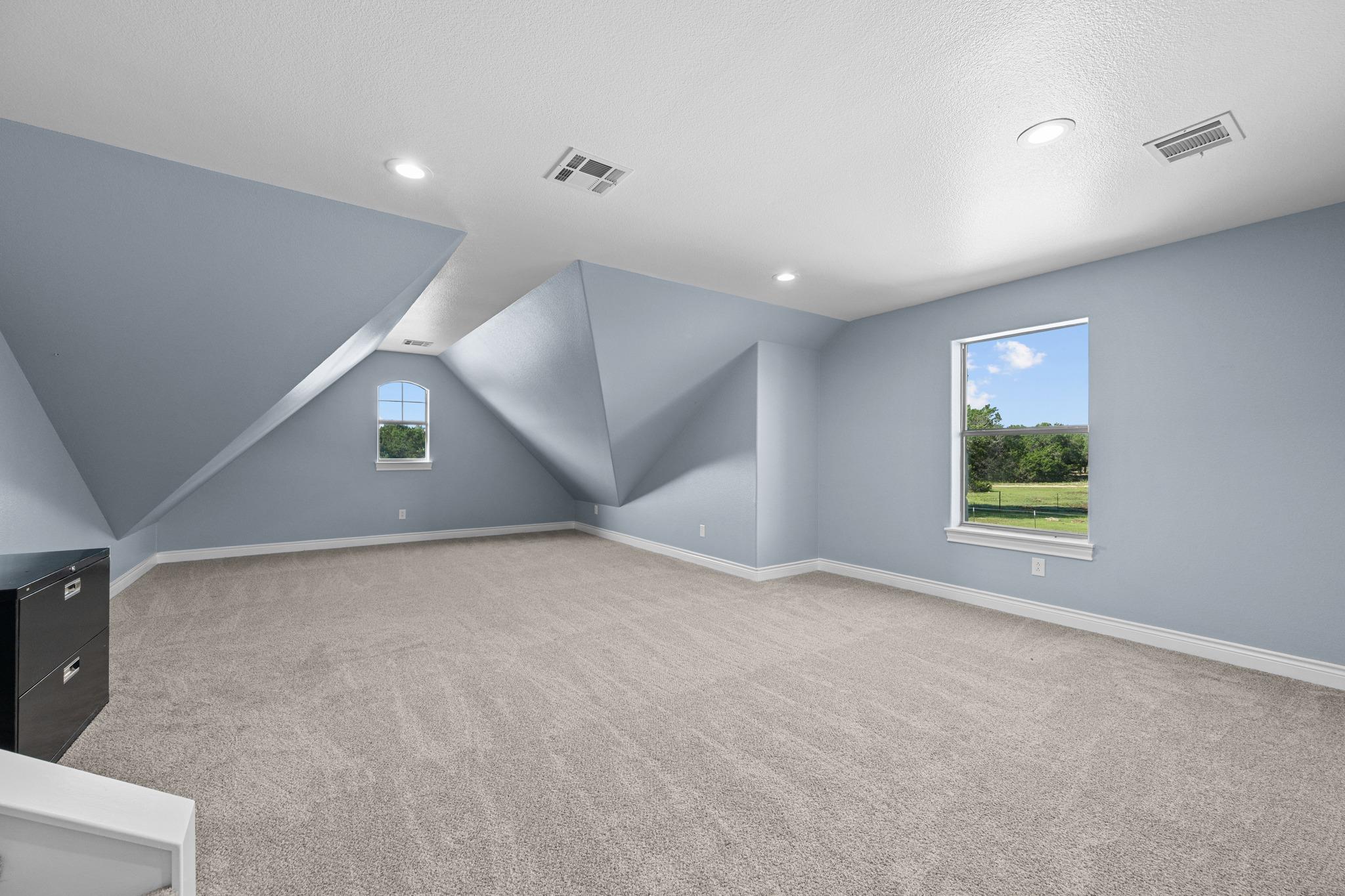 140 N Encino Crossing Liberty Hill TX 78642