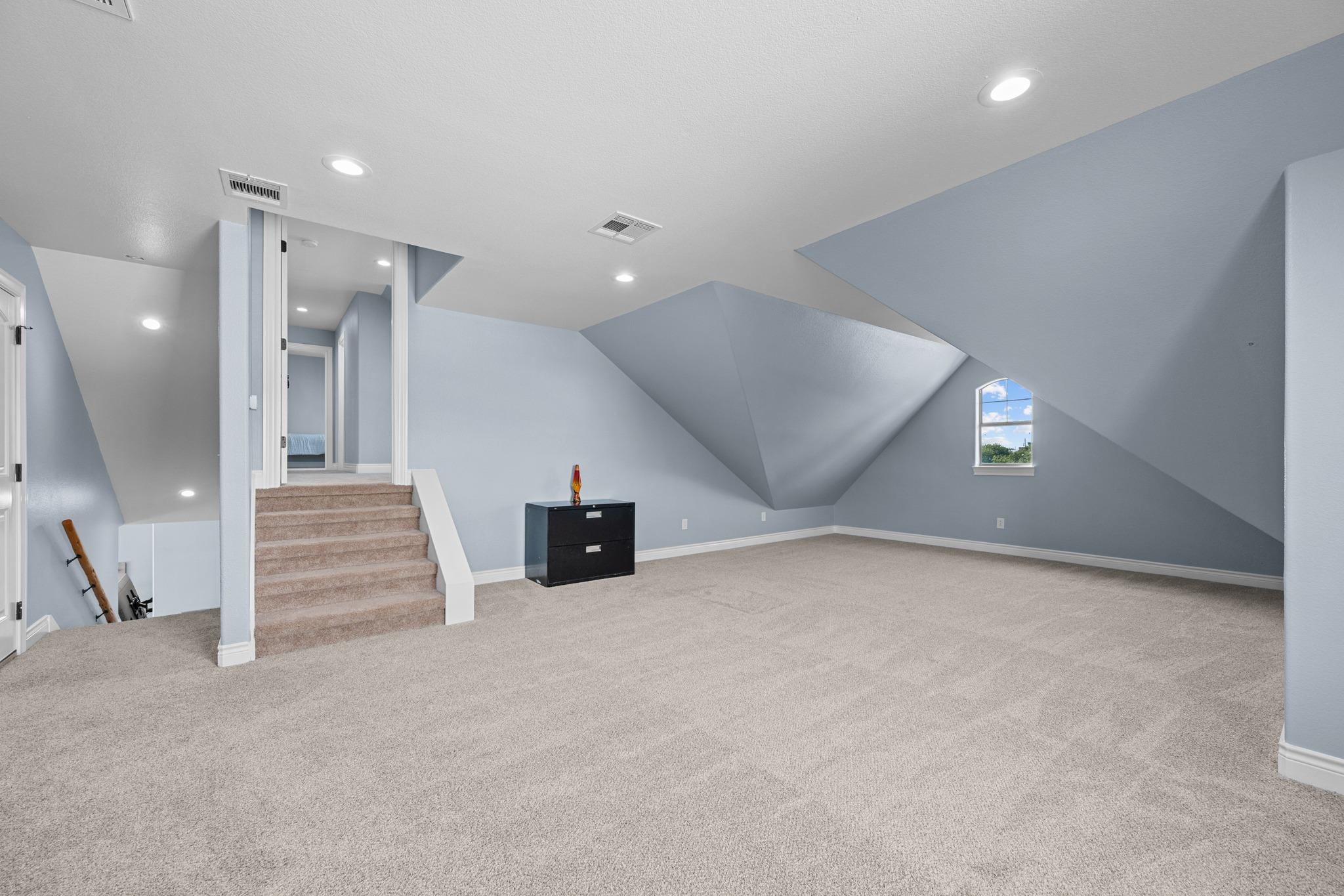 140 N Encino Crossing Liberty Hill TX 78642