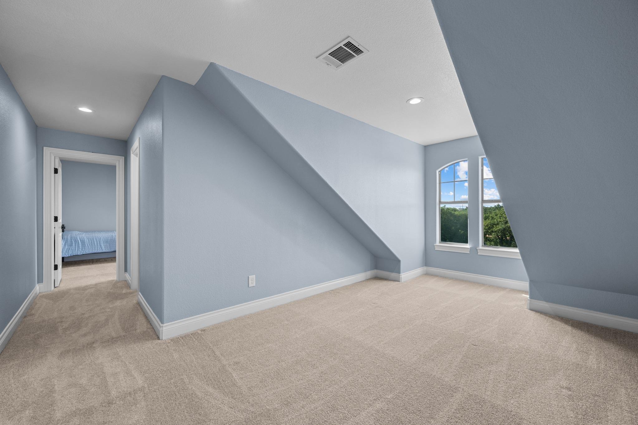 140 N Encino Crossing Liberty Hill TX 78642
