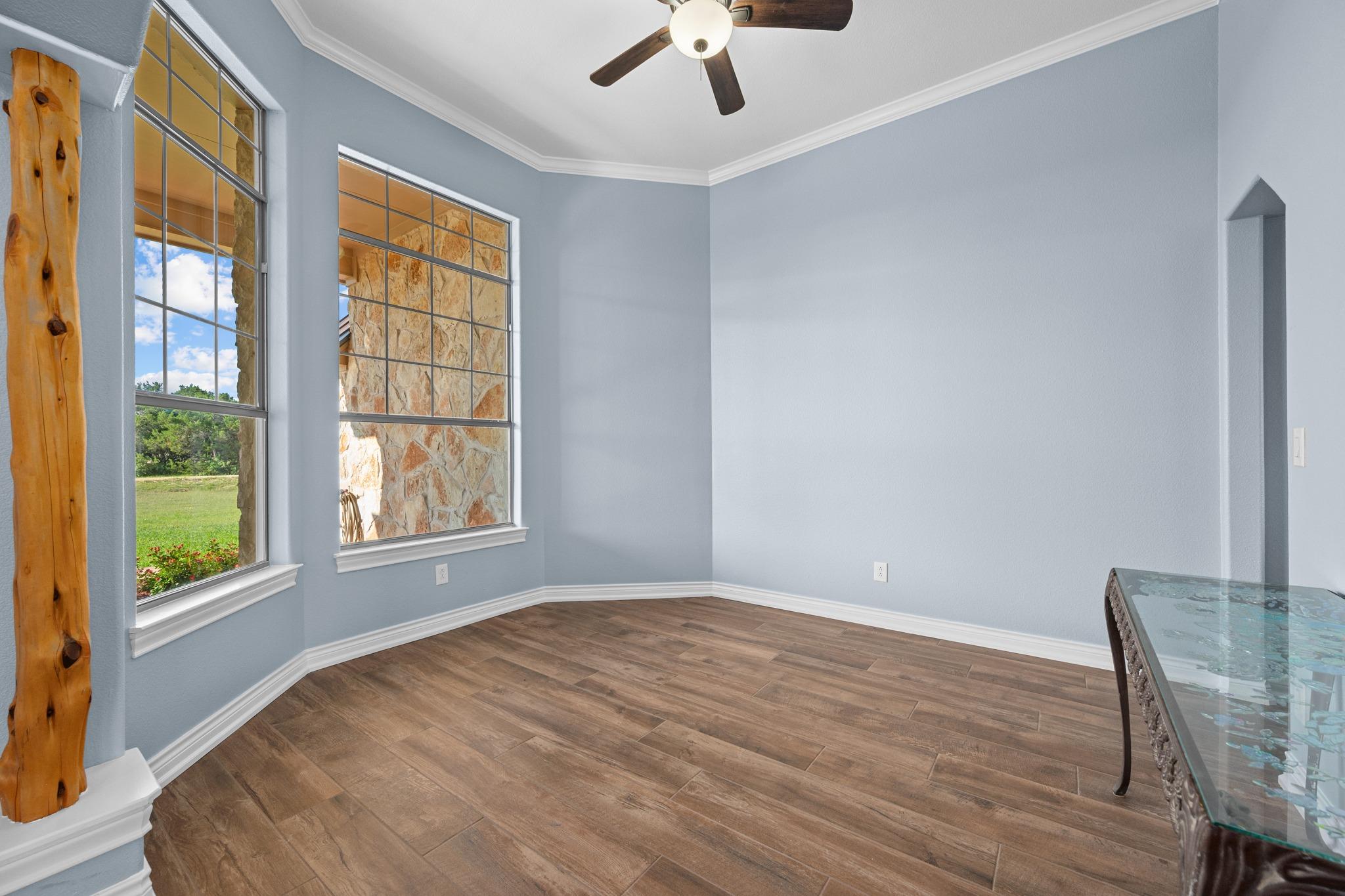 140 N Encino Crossing Liberty Hill TX 78642