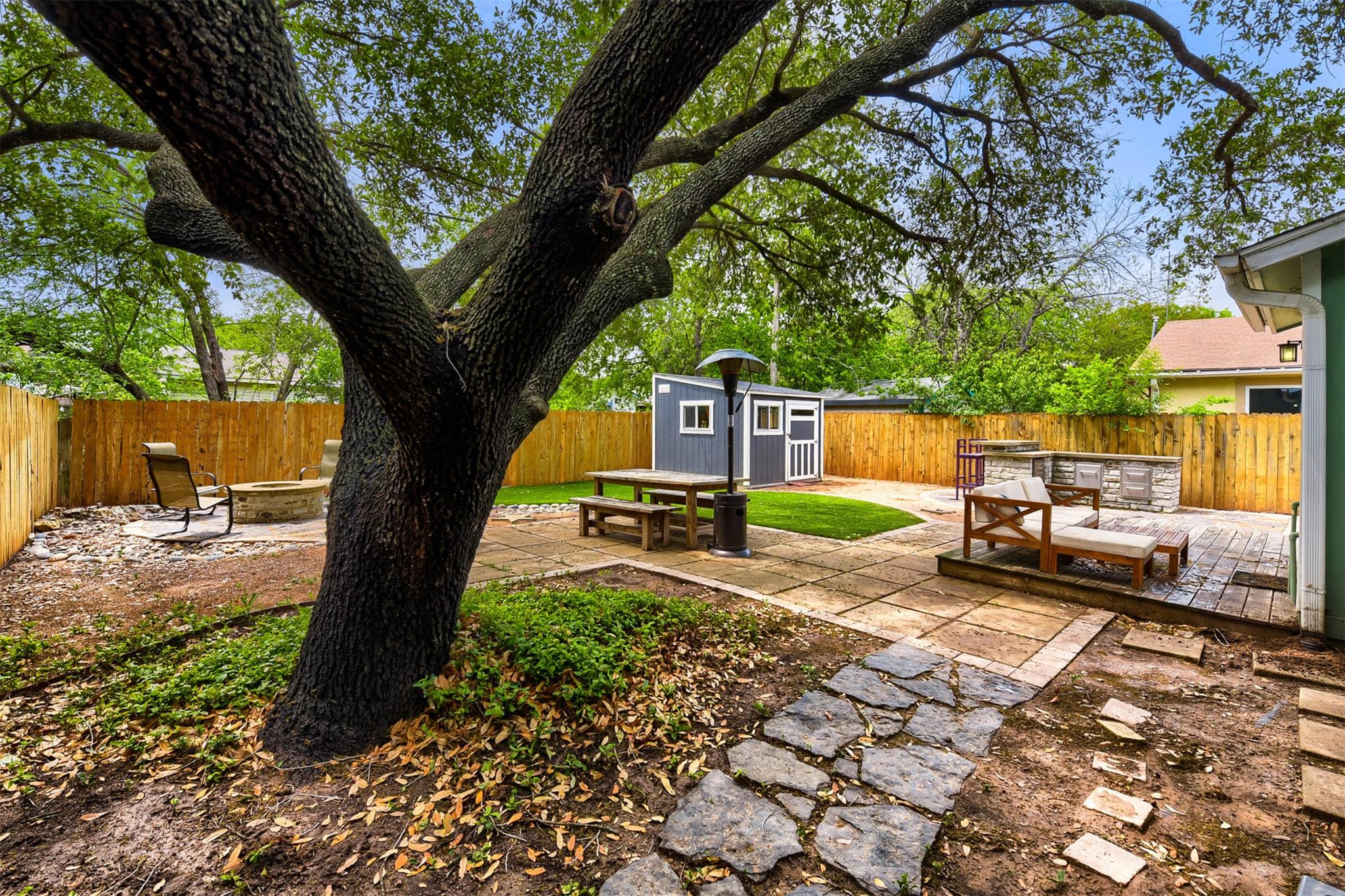 6105 Palm Circle Austin TX 78741