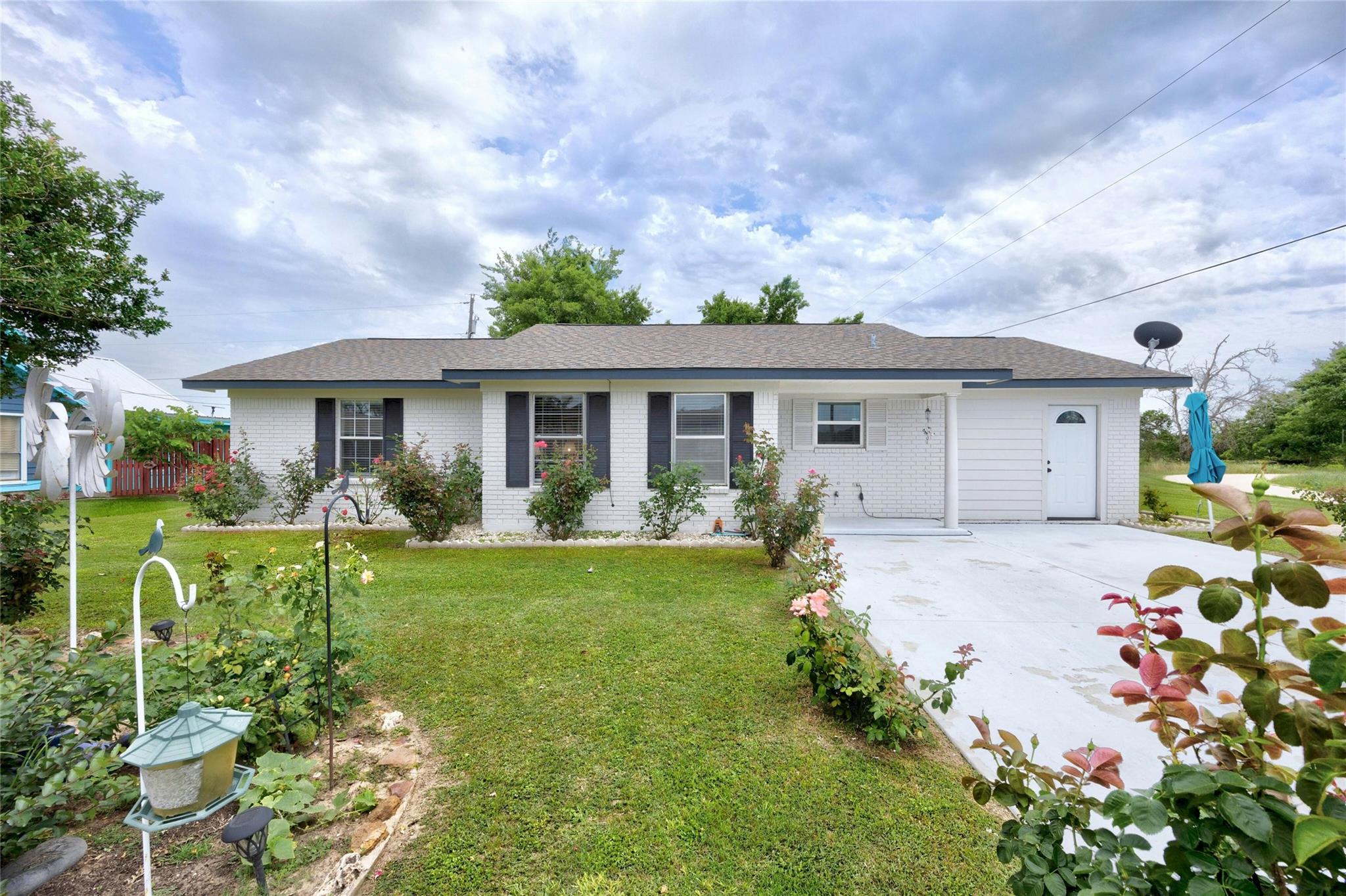 502 Metcalfe Street Rockdale TX 76567