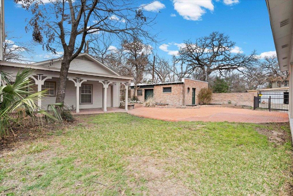 3006 Washington Square Austin TX 78705