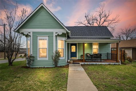 1120 Vance Street Taylor TX 76574