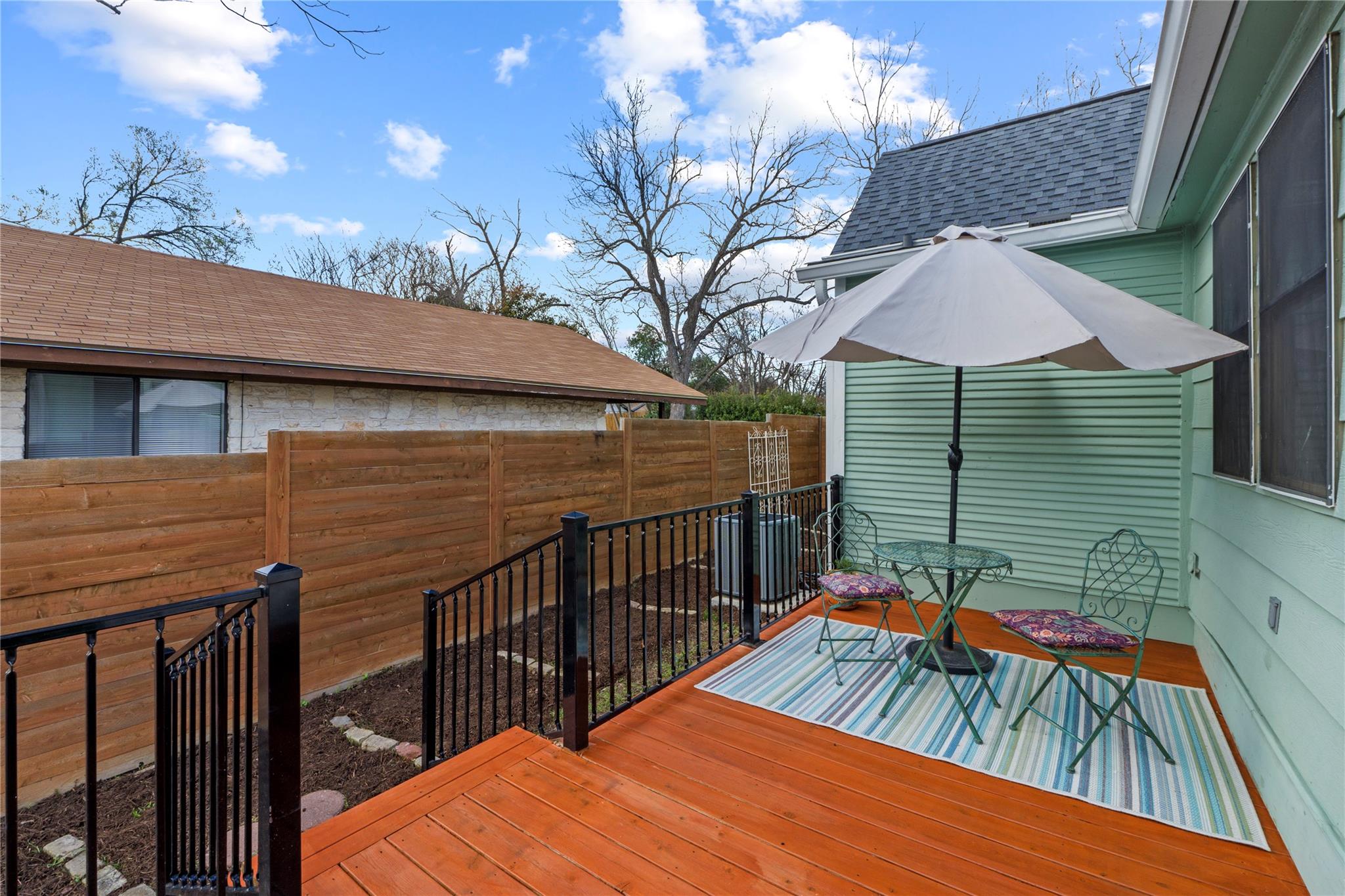 1120 Vance Street Taylor TX 76574