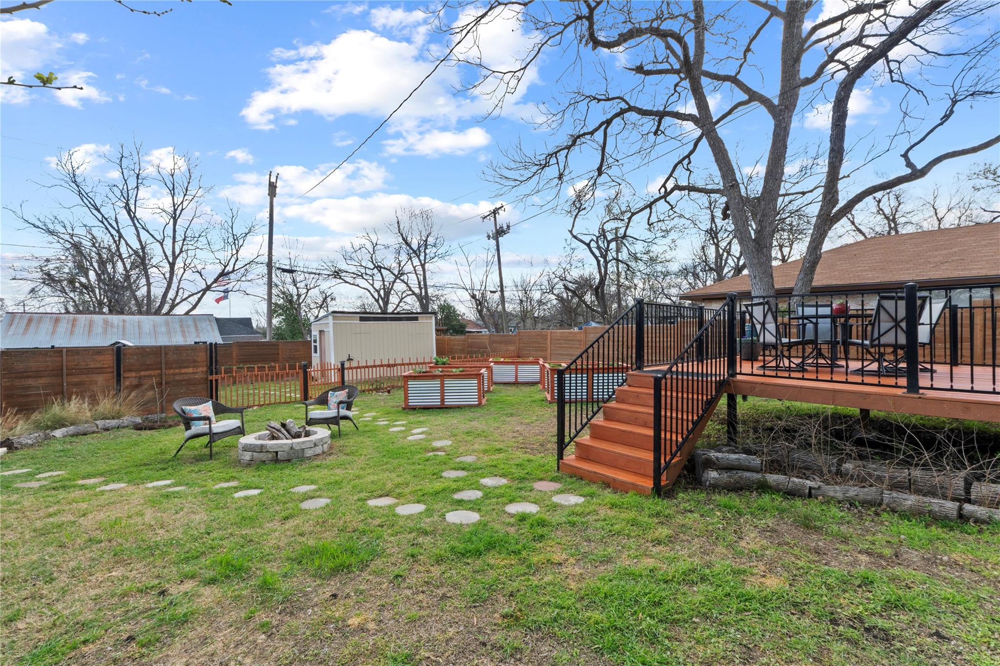 1120 Vance Street Taylor TX 76574