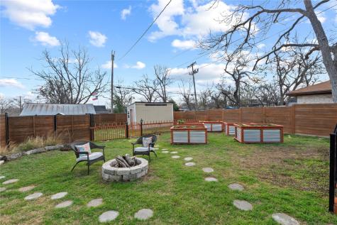 1120 Vance Street Taylor TX 76574