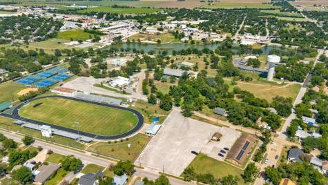 1120 Vance Street Taylor TX 76574