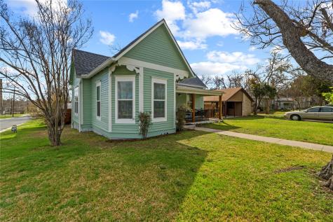 1120 Vance Street Taylor TX 76574