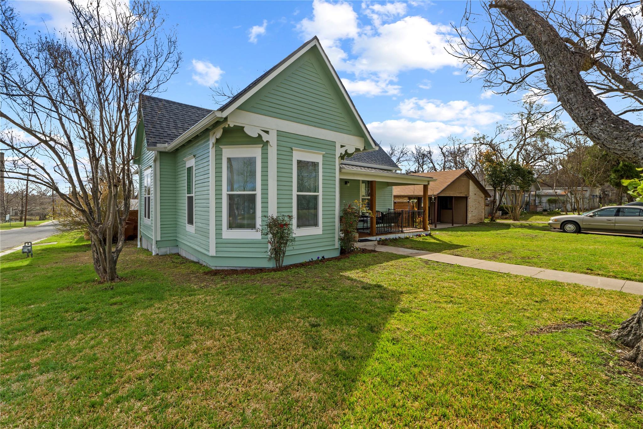1120 Vance Street Taylor TX 76574