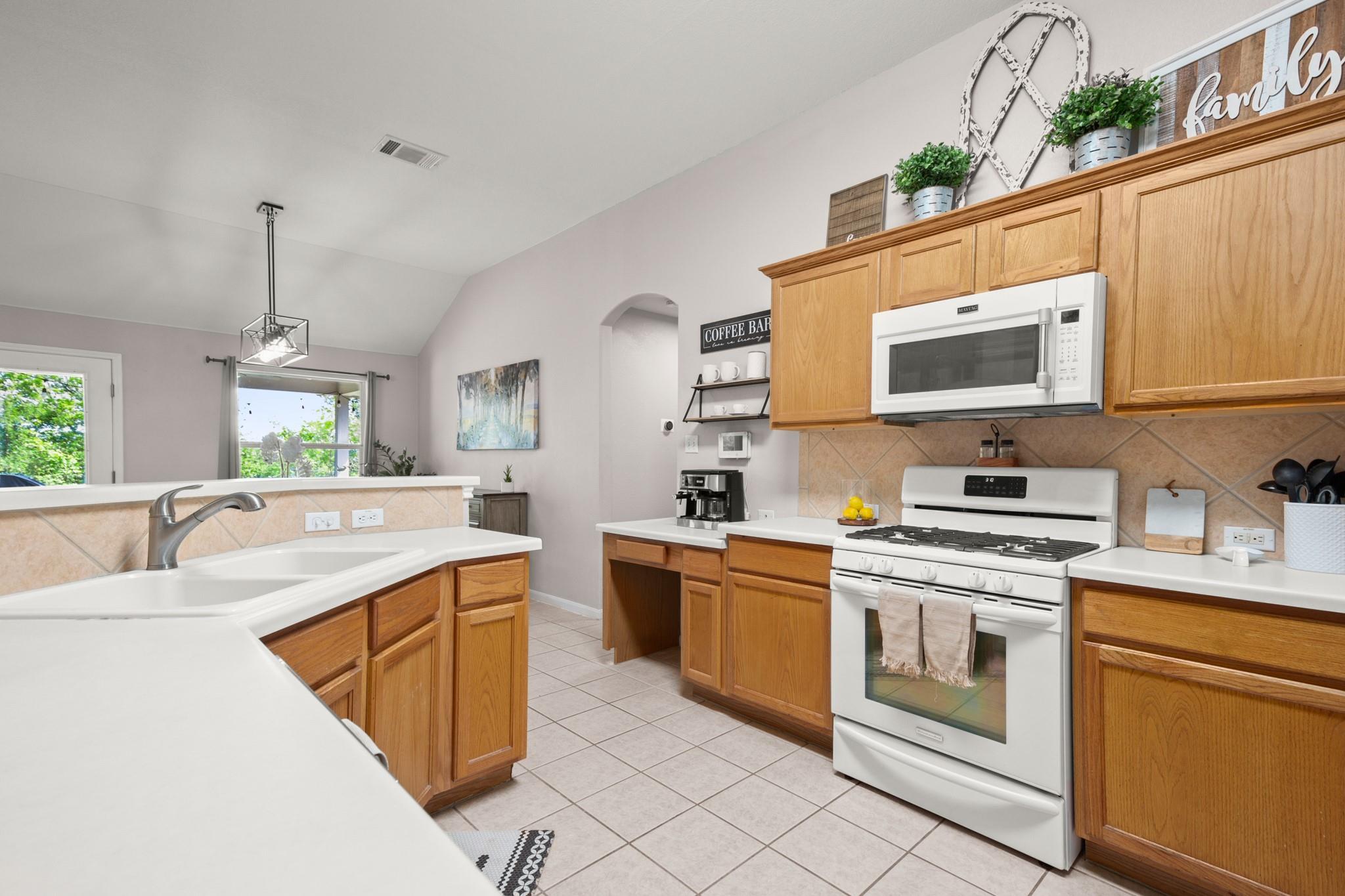 903 Plumbago Drive Pflugerville TX 78660
