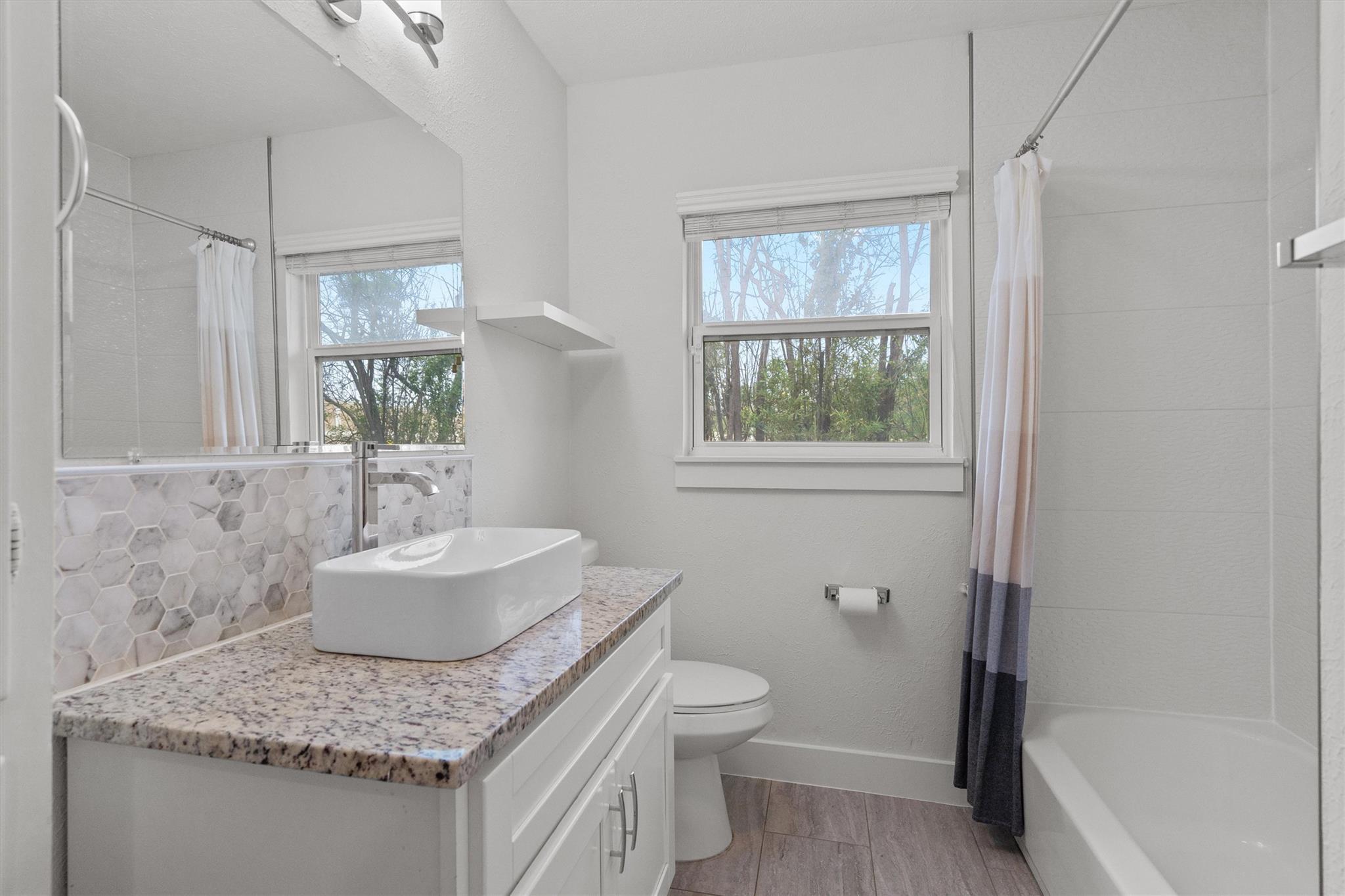 4514 Highland Terrace Austin TX 78731