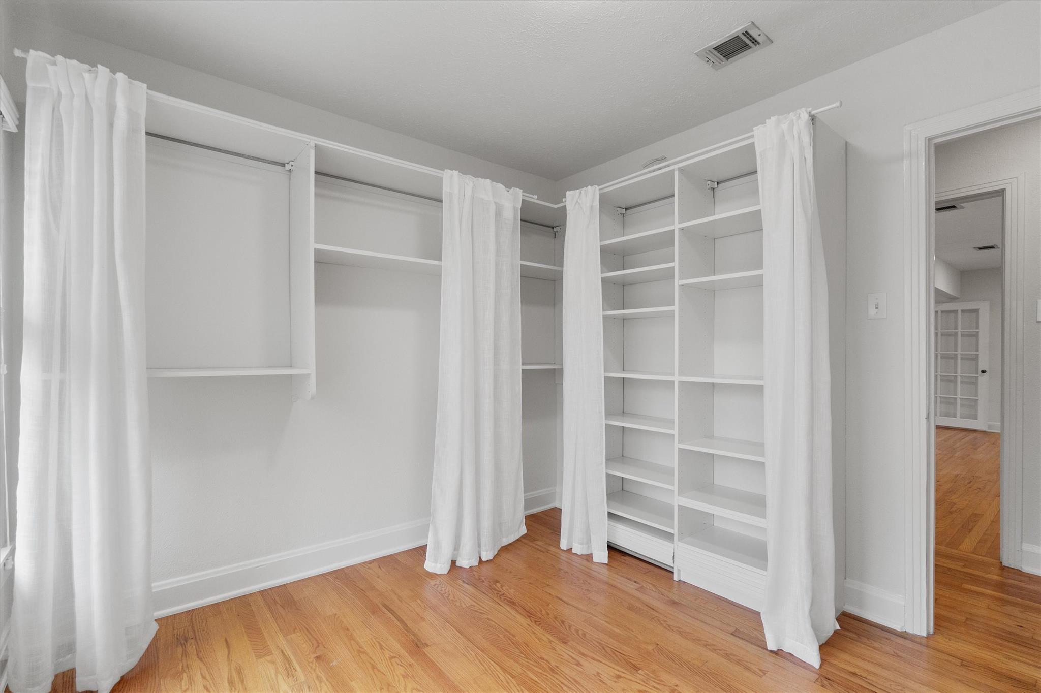 4514 Highland Terrace Austin TX 78731