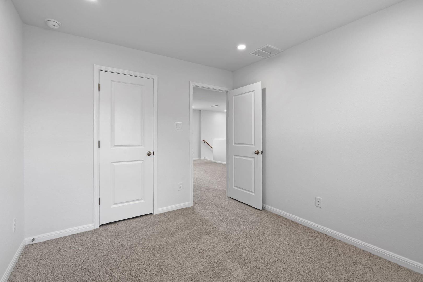 145 Hatari Trail Jarrell TX 76537