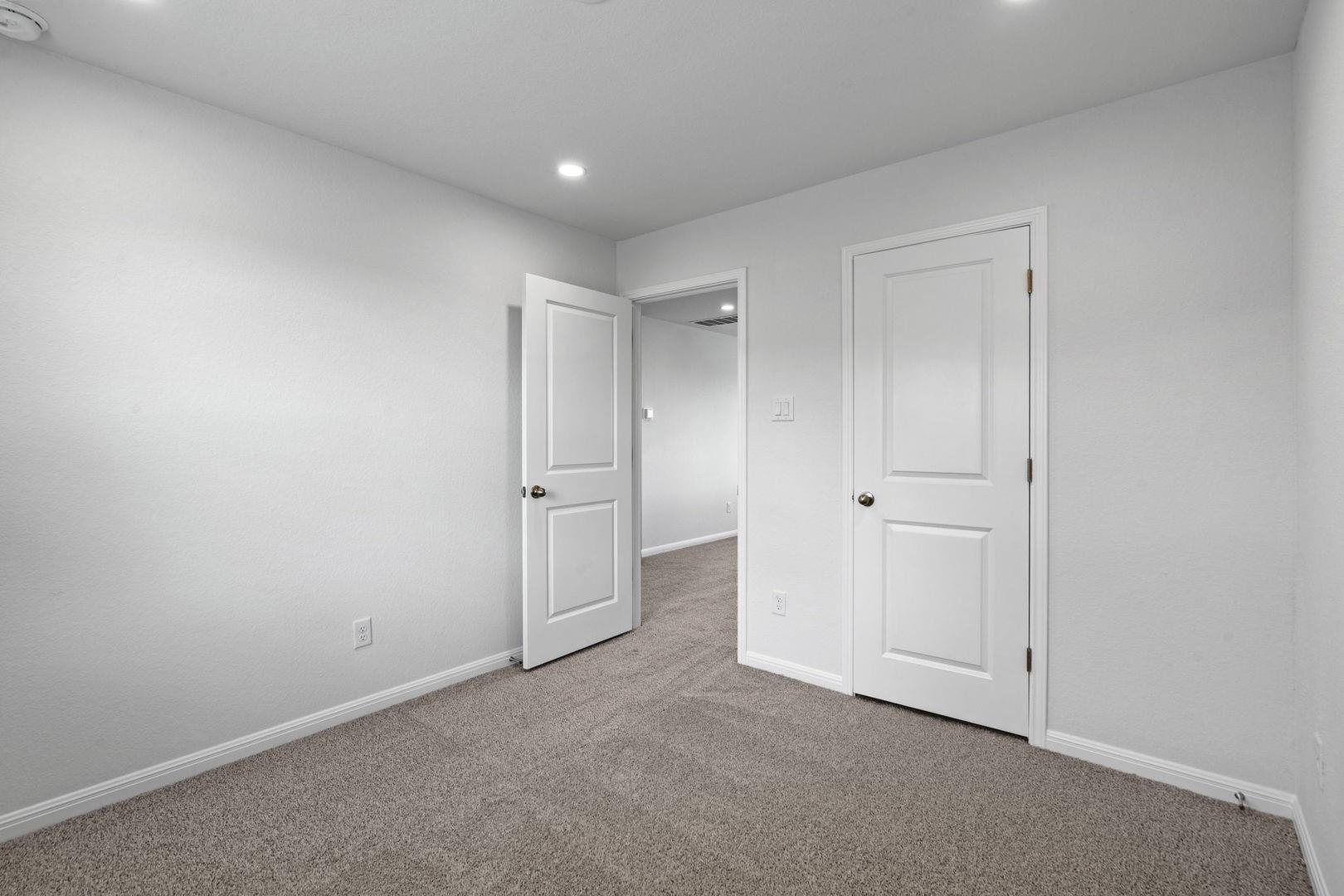145 Hatari Trail Jarrell TX 76537