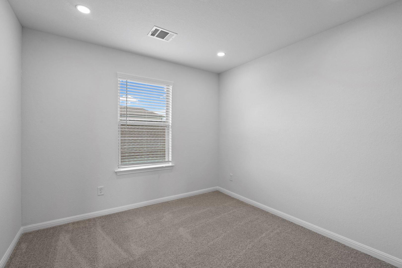145 Hatari Trail Jarrell TX 76537