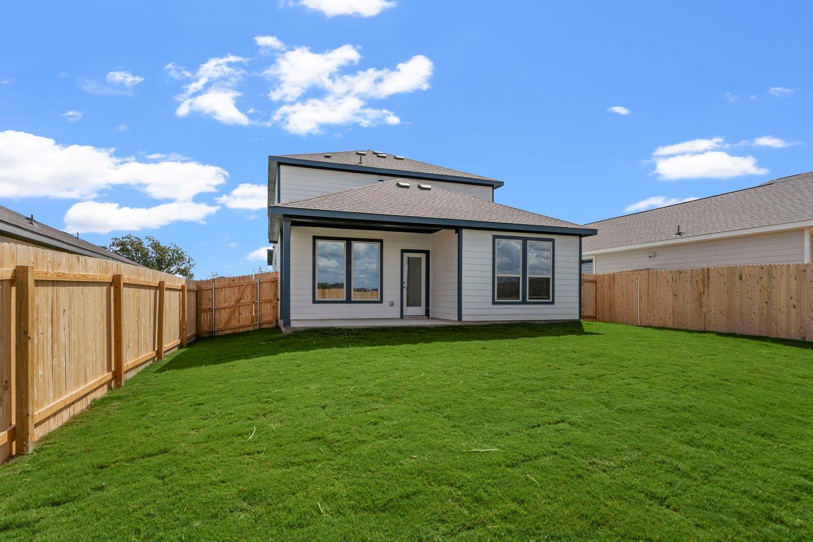 145 Hatari Trail Jarrell TX 76537