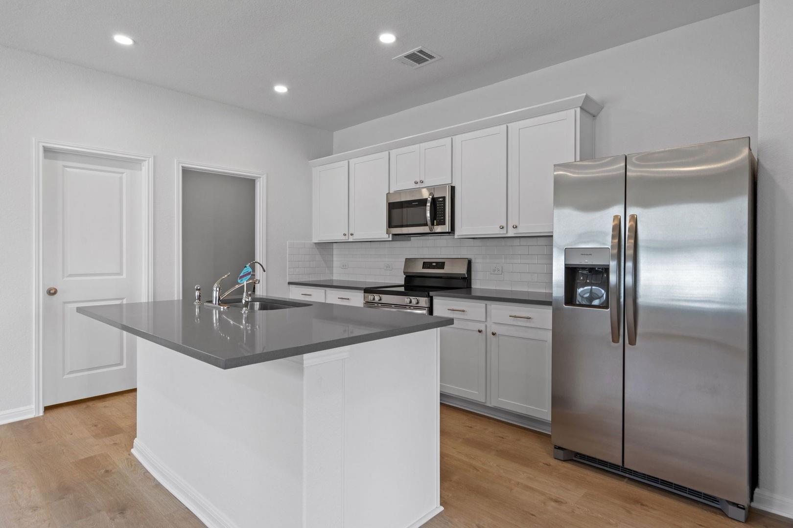 145 Hatari Trail Jarrell TX 76537